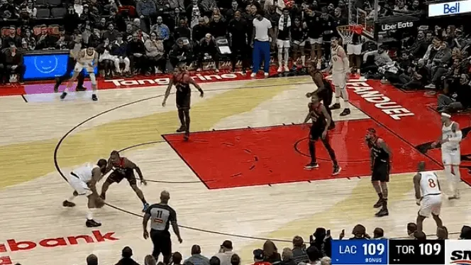 华体会体育官网-龙记：快船历史最老&amp;amp;旅途劳顿，年轻的猛龙加时应该会占优势